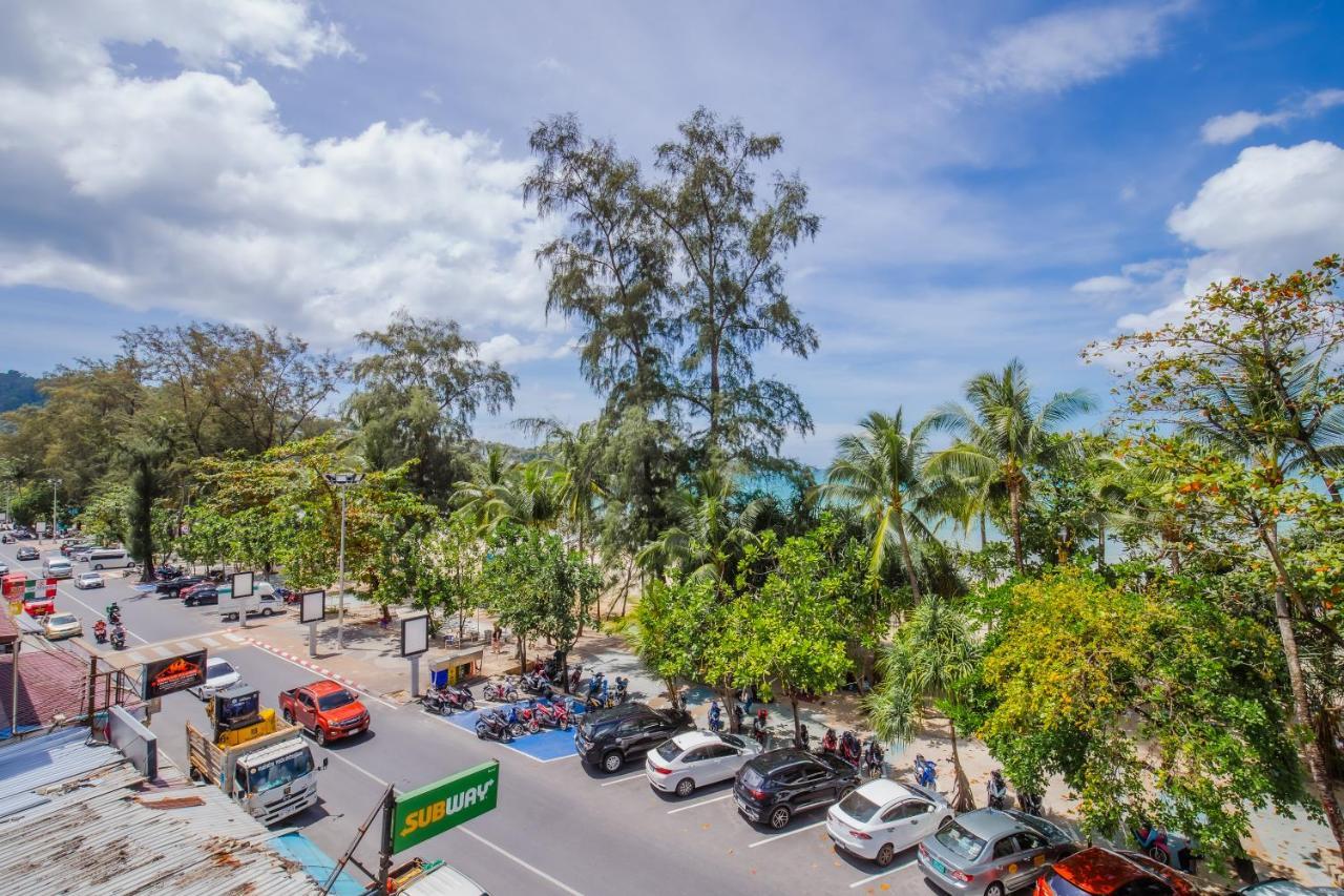Time Out Hotel Patong Exterior foto