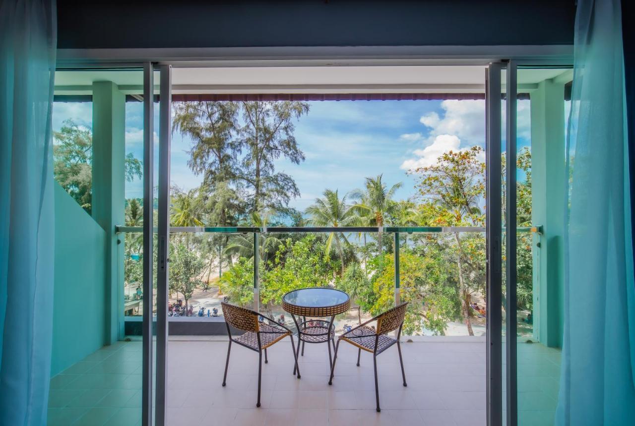 Time Out Hotel Patong Exterior foto
